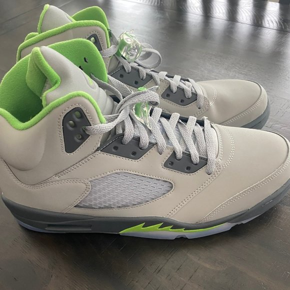 Nike Air Jordan 5 Retro - Picture 4 of 4